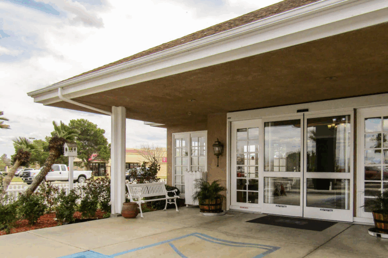 Clarion Inn gallery image 1