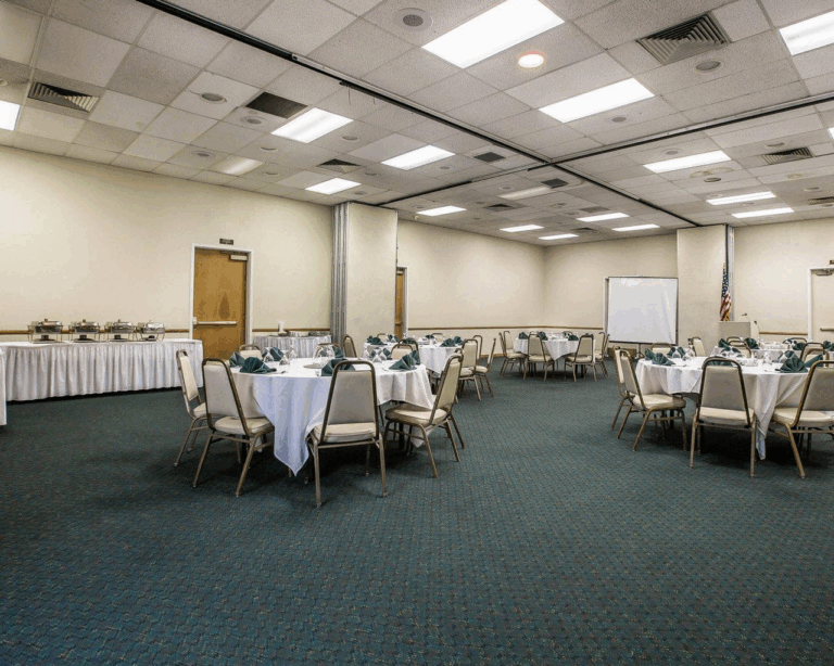 Clarion Inn gallery image 4